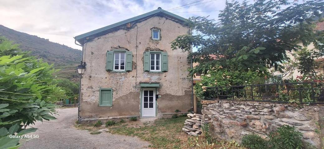 Location de vacances pour 10 personnes, avec Vue à Ornolac-Ussat-les-Bains