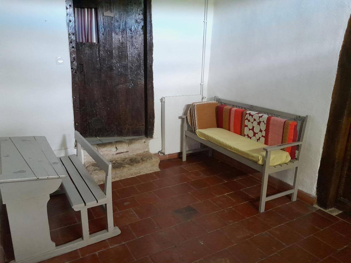 Two-Bedroom House in Ornézan, Gers
