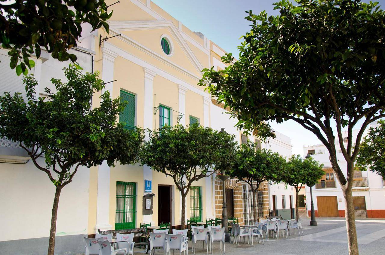 Hostal Sixto in Playa de la Costilla (Rota), Rota