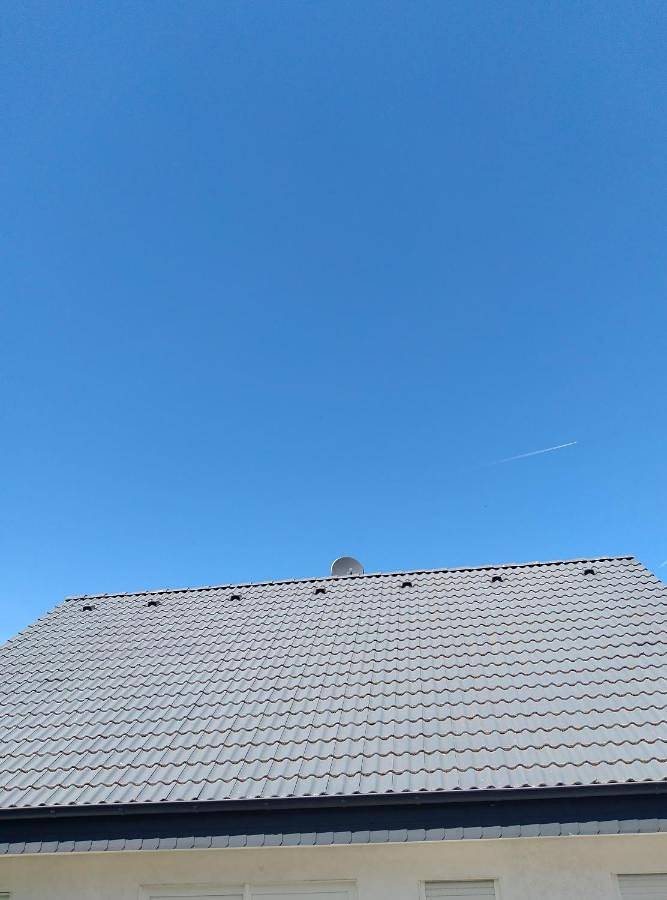 Ferienwohnung für 3 Personen, mit Balkon und Pool in Warburg