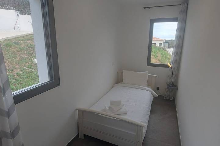 Location de vacances pour 7 personnes, avec jardin et terrasse à Taglio-Isolaccio - 4