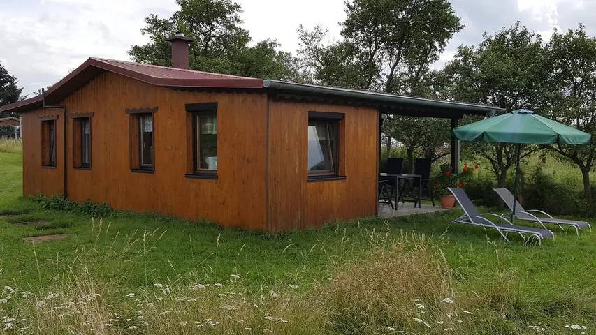 Ferienhaus für 3 Personen, mit Garten in Milmersdorf