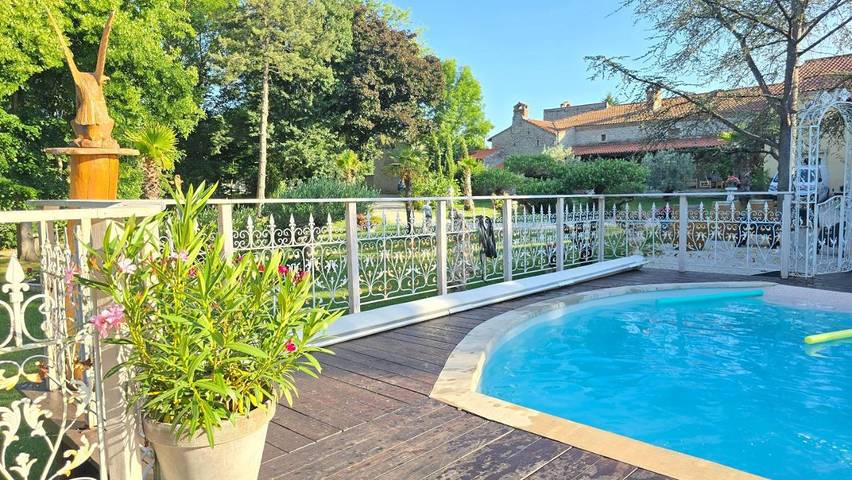 Tente pour 4 personnes dans Allier - 3