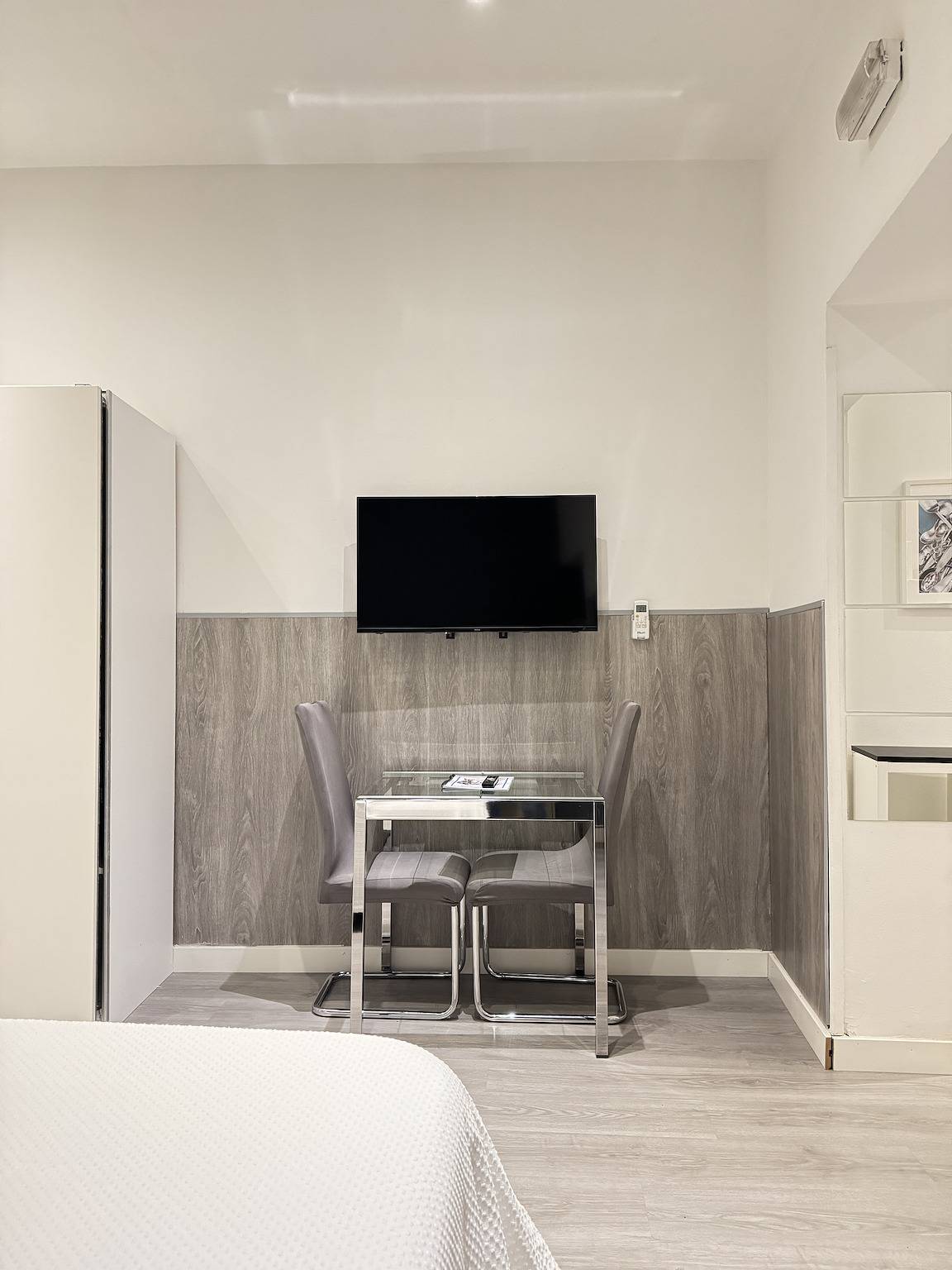 Entire studio, Molino in Centro (Madrid), Madrid