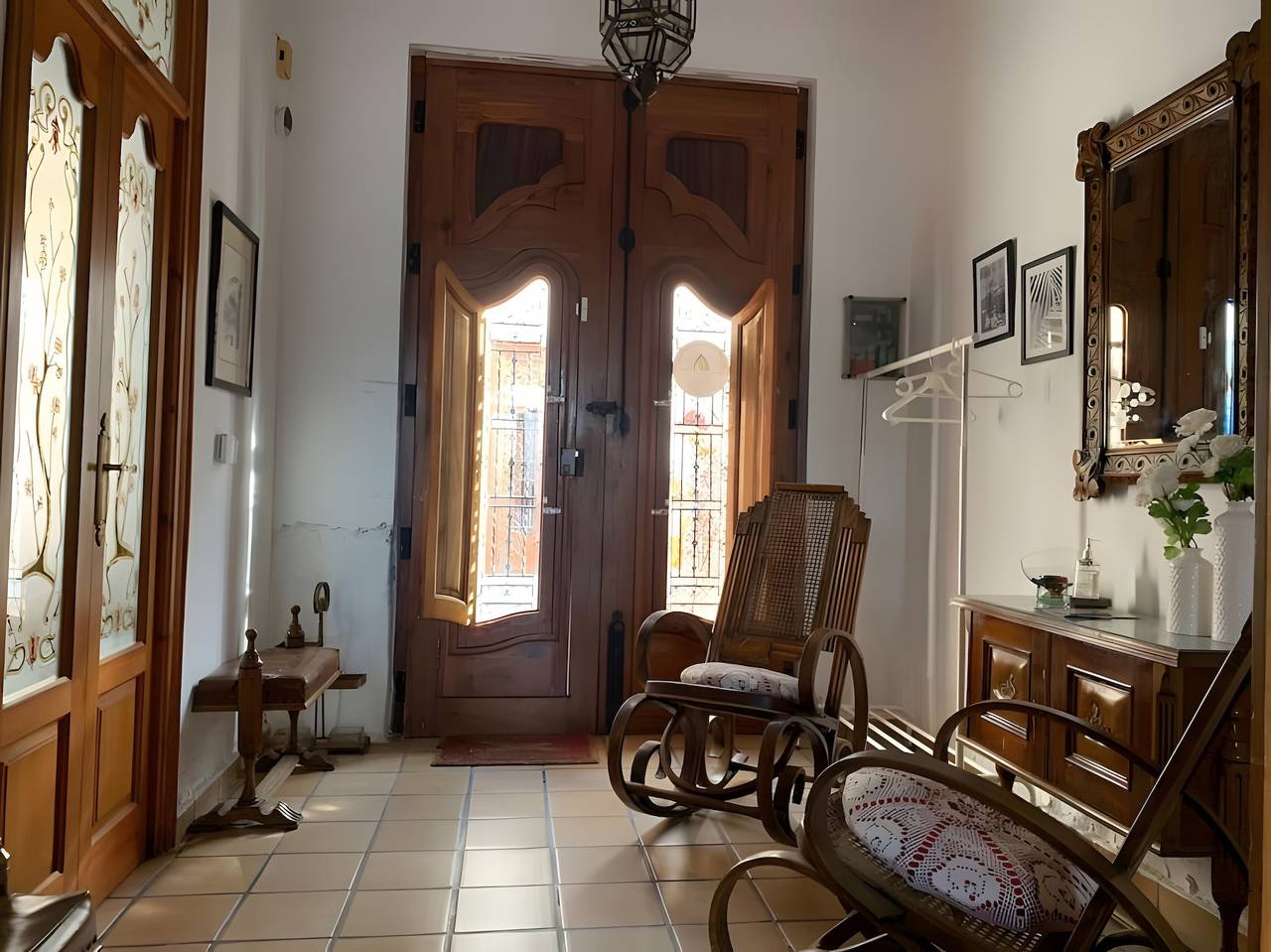 Holiday Home 'Ca Corrales' with Mountain Views, Wi-Fi and Air Conditioning in Calpe Old Town, Calpe
