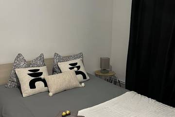 Appartement De Vacances pour 2 Personnes dans Neuilly-sur-Marne, Seine-Saint-Denis, Photo 1