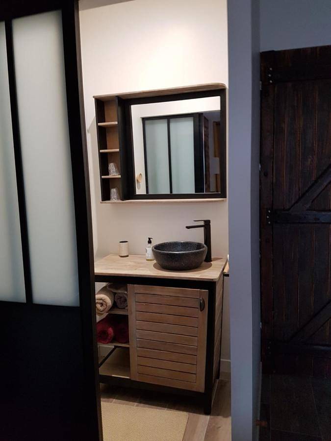 Gîte pour 4 personnes, avec Terrasse ainsi que Jardin et Vue dans Époye - 4