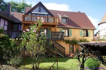 Gîte pour 5 personnes, avec jardin et terrasse à Ammerschwihr