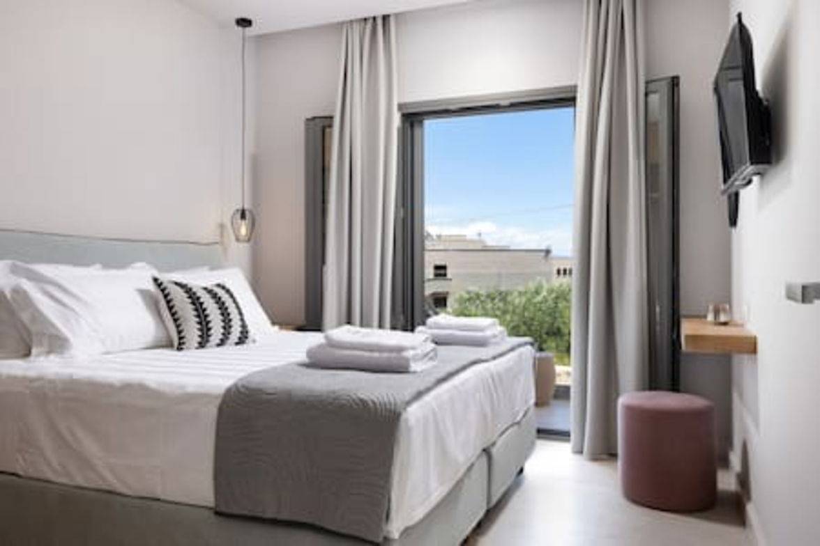 Ολόκληρο το διαμέρισμα, Onore Sunset Suite & pool | Dasia in Δασσιά, Κέρκυρα