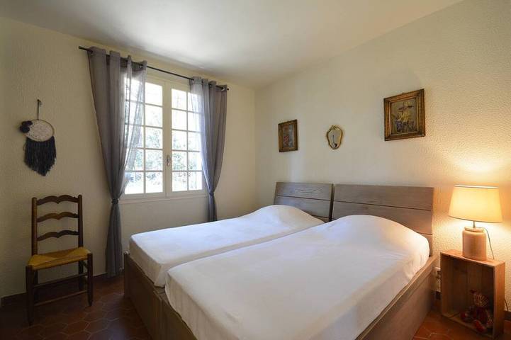 Location de vacances pour 4 personnes, avec terrasse et jardin à Mornas - 4