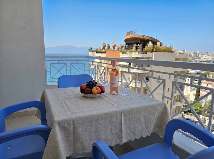 Appartamento per 3 persone, con Balcone in Valona