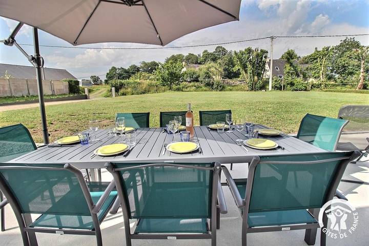 Gîte pour 8 personnes, avec jardin à Penvénan - 2