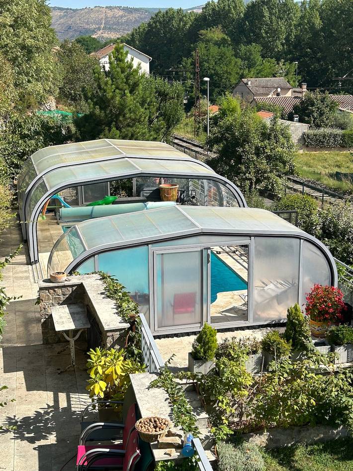 Gîte pour 3 personnes, avec Jardin à Saint-Georges-de-Luzençon
