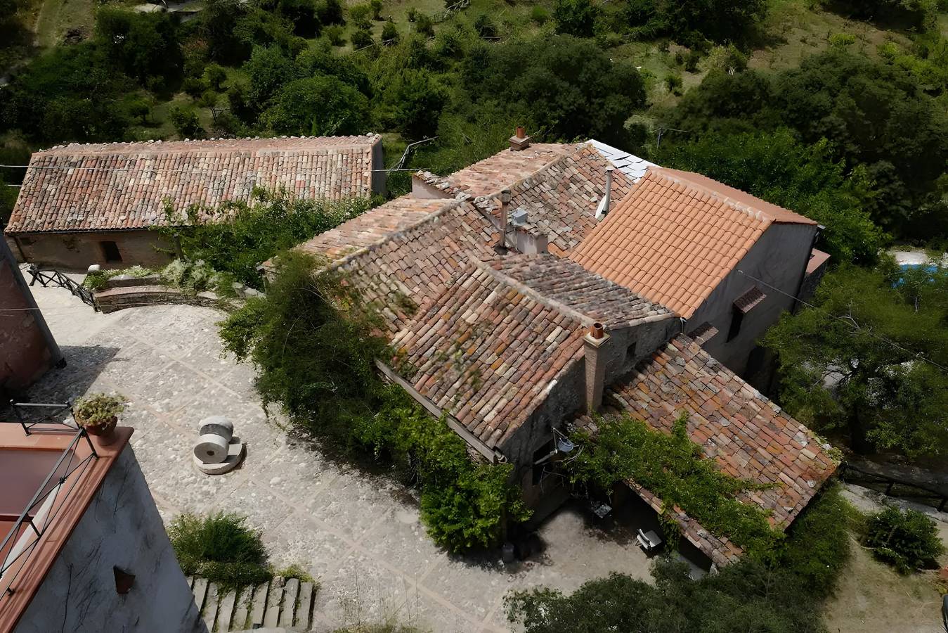 Apartment on the oil mill in Torrenova, Messina Province