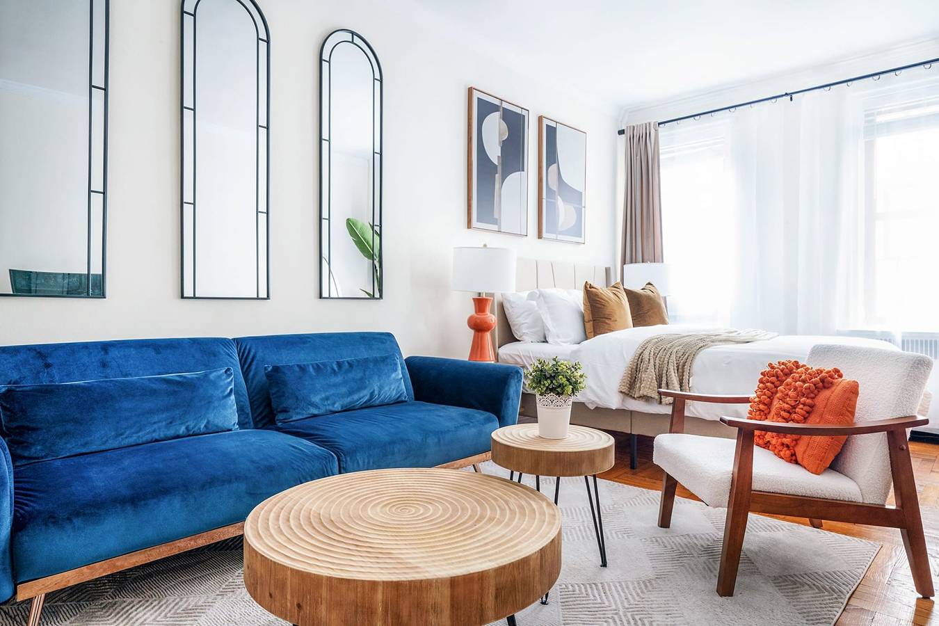 Entire studio, 105-2C Xl Studio Prime location Newly designed in Manhattan, New York City