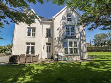 Cottage for 10 People in Gwynedd, Wales, Photo 1