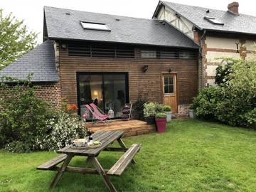 Gîte pour 4 personnes, avec terrasse et jardin à Quincampoix (homonymie)