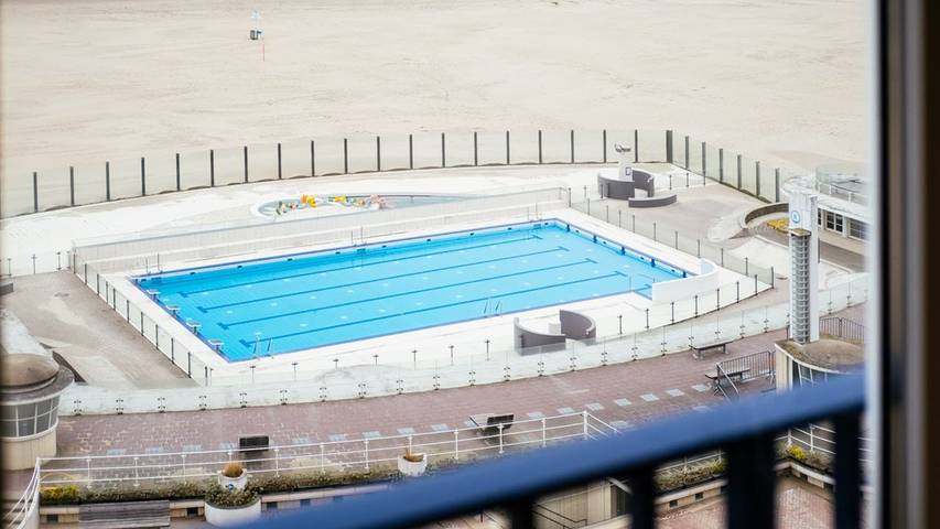 Location de vacances pour 4 personnes, avec piscine dans Oostduinkerke