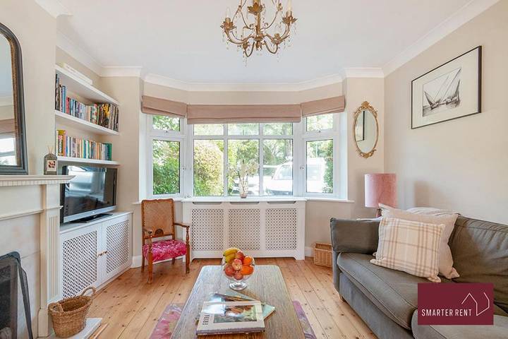 Gîte pour 7 personnes, avec jardin et terrasse dans Bray - 4