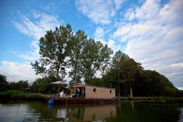 Péniche pour 5 personnes, avec terrasse et piscine, animaux acceptés dans Saône-et-Loire