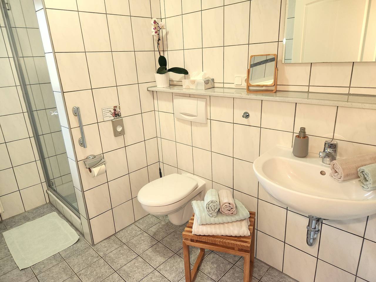 Ganze Wohnung, Ferienwohnung 'Riesling' mit privatem Balkon, Gemeinschaftsterrasse in Iphofen, Fränkisches Weinland