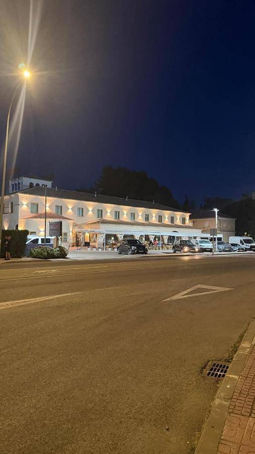Hotel para 2 personas, con Terraza en Cardenete