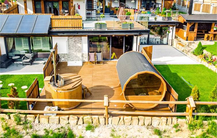 Ferienwohnung für 4 Personen, mit Terrasse und Whirlpool sowie Sauna - 1