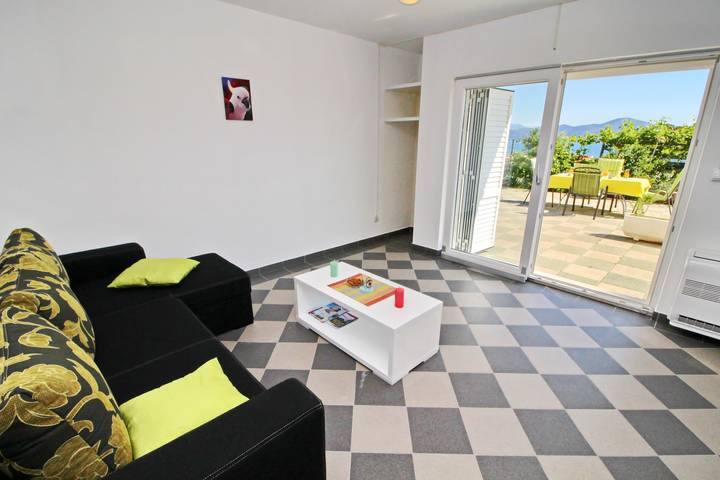 Gîte pour 4 personnes, avec vue sur l’océan à Drače