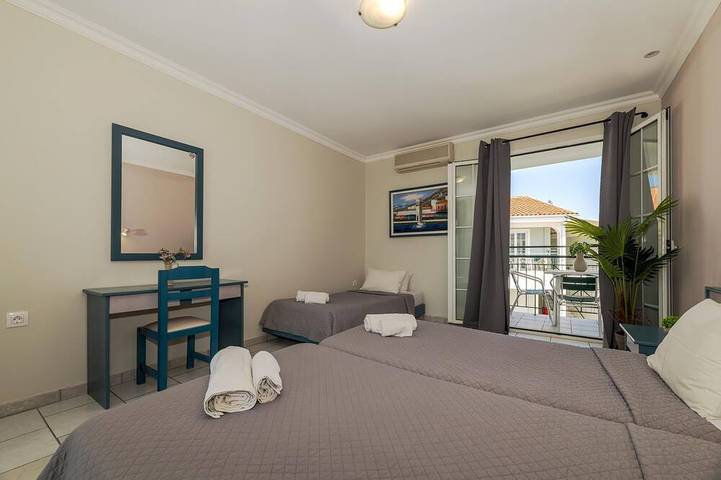 Apartment for 3 people, with balcony and garden as well as pool in Kalamaki