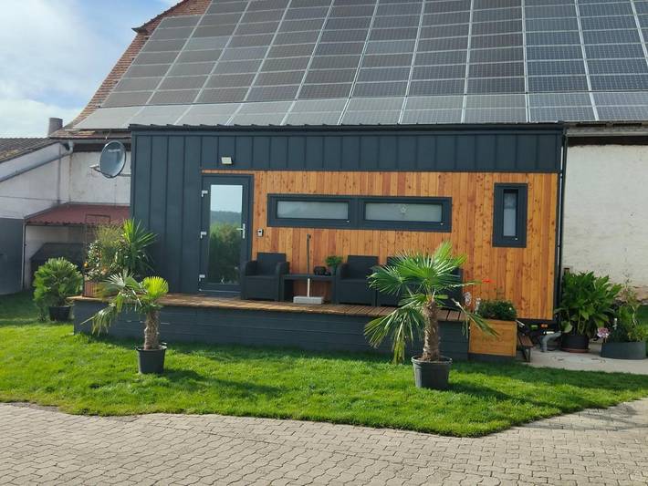 Ferienwohnung für 4 Personen, mit Terrasse und Garten sowie Pool und Ausblick
