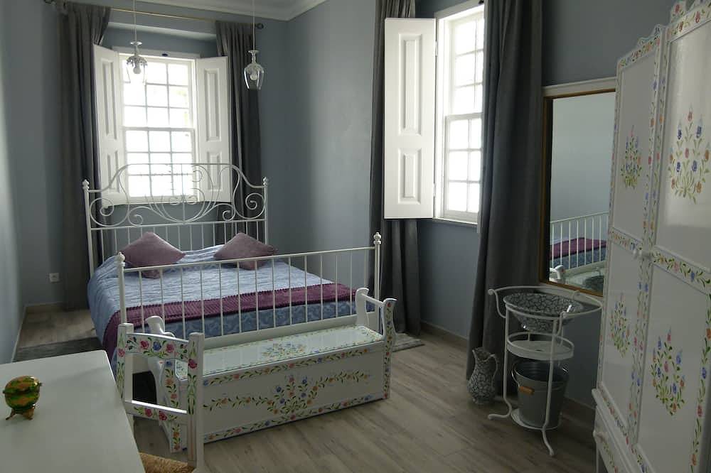 Apartamento entero, Páteo dos Oliveira - Casa dos Senhores in Évora, Distrito de Évora