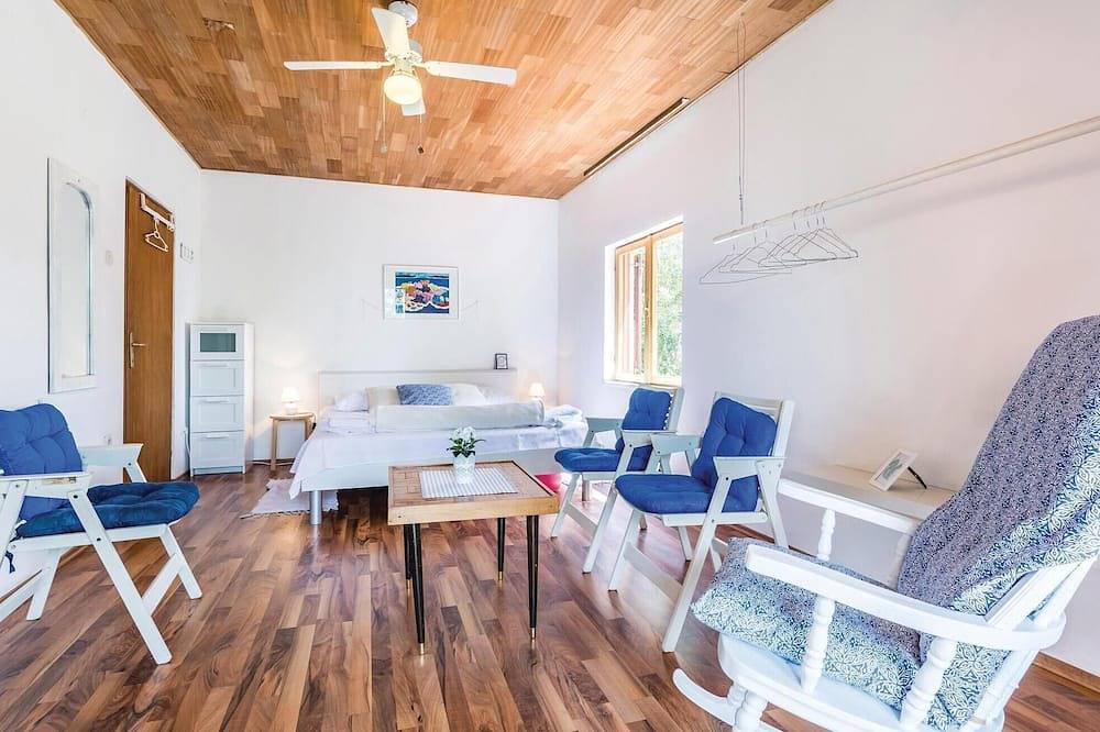 Cały apartament, Niesamowity apartament w Krusevo z Wifi in Donji Karin, Zadar