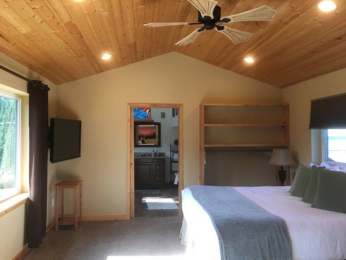 Vacation rental for 8 people, with yard and sauna in Denali