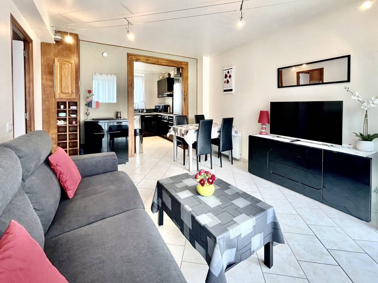 Appartement entier, Appartement T2 à louer (Côtes Normandes) Ouistreham in Ouistreham, Région de Caen