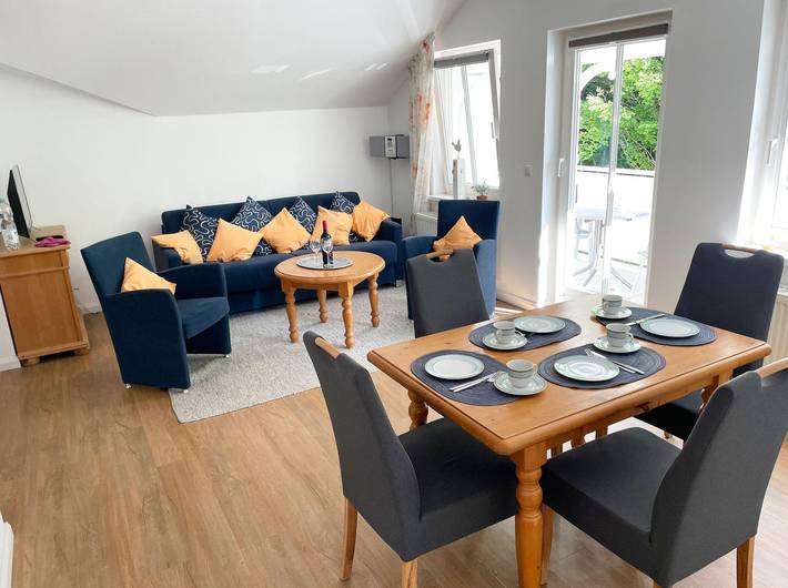Ferienwohnung für 4 Personen, mit Balkon auf Rügen - 3