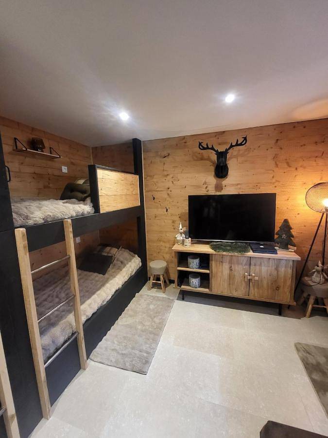 Chalet in Les Monts d'Olmes, Montferrier