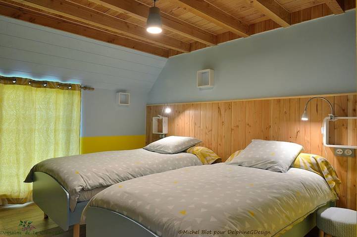 Propiedad muy grande, ideal para grupos grandes que buscan tranquilidad. in Saint-Germain-les-Vergnes, Región de Tulle