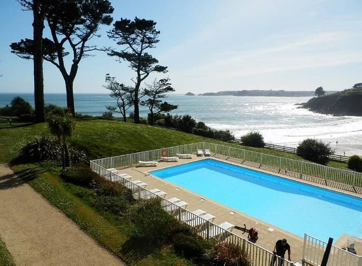 Gîte pour 6 personnes, avec jardin ainsi que terrasse et sauna, animaux acceptés dans Plage de Porsmilin