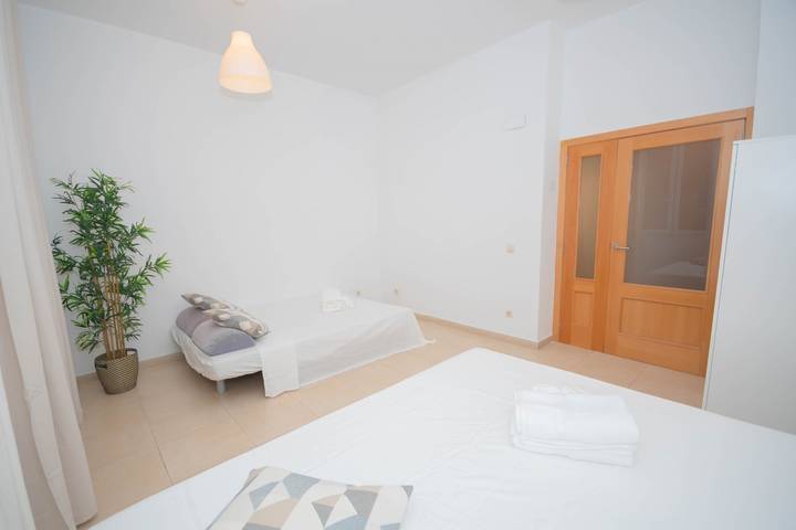 Apartamento entero, M Habitaciones en alquiler en Barrio Chu in Centro (Madrid), Madrid