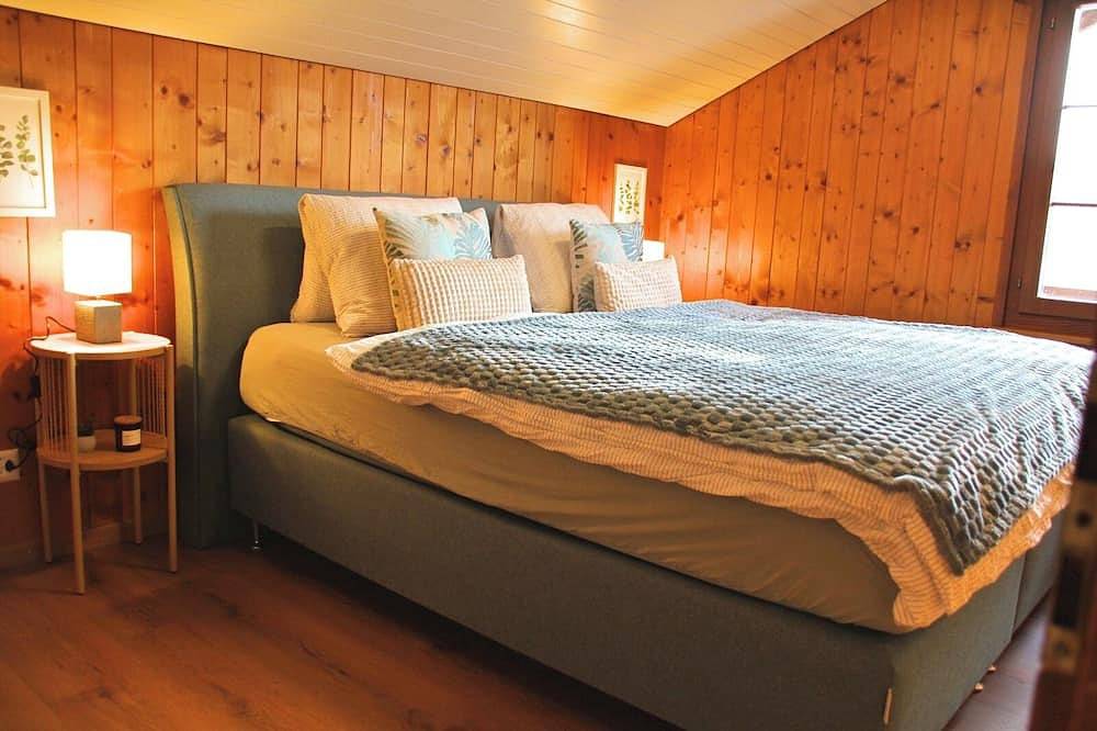 Geheel appartement, Seeblick 20min nach Interlaken in Spiez, Meer van Thun