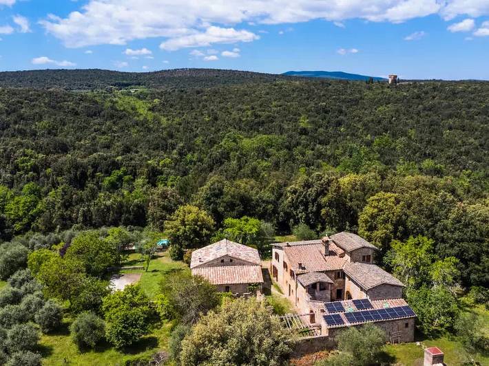 Location de vacances pour 8 personnes, avec piscine et jardin à Sienne - 2