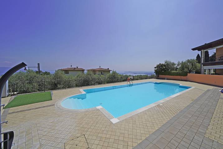 Ferienwohnung für 4 Personen, mit Balkon und Seeblick in Toscolano-Maderno - 2