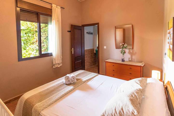 Location de vacances pour 6 personnes, avec jardin et balcon dans La Lantejuela - 3