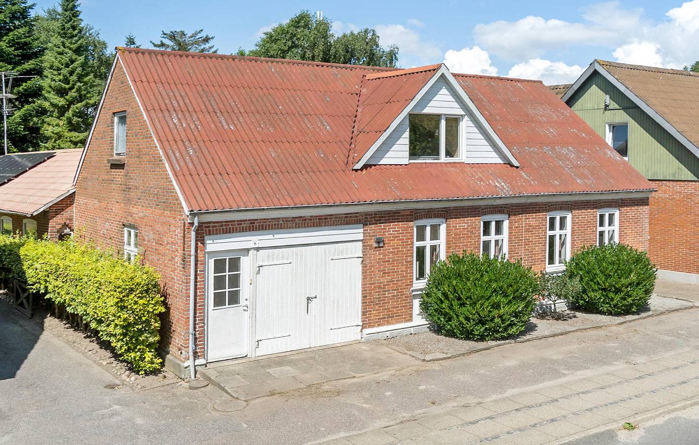 Holiday home for 9 people with garden in Thyholm, Limfjord in Westjütland