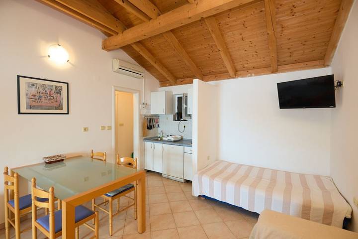 Ganze Wohnung, Ferienwohnung in Saplunara mit Meerblick, Terrasse, Klimaanlage, W-Lan (5197-5) in Mala Saplunara, Mljet