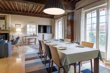 Gîte pour 8 personnes, avec terrasse à Seurre