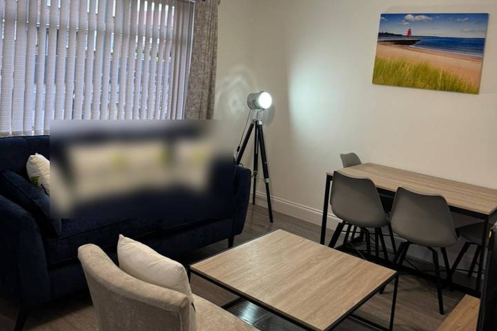 One bedroom property - Sleeps 2 - Parking - Garden in South Tyneside