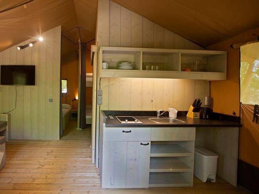 Camping Etxarri - Tente en toile et en bois 5 personnes - Glamping Haritza in Etxarri-Aranatz, Chaîne Cantabrique