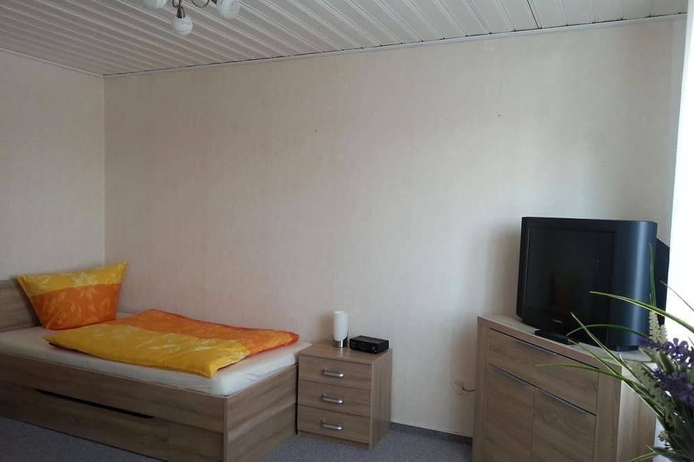 Ganze Wohnung, Ferienwohnungen Angela/ 1-Bettwohnung - 1-Bettwohnung in Bad Marienberg, Westerwald