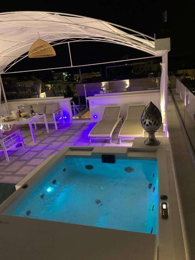 Appartamento intero, Apartment with Sea View in Rivabella di Gallipoli, Rivabella
